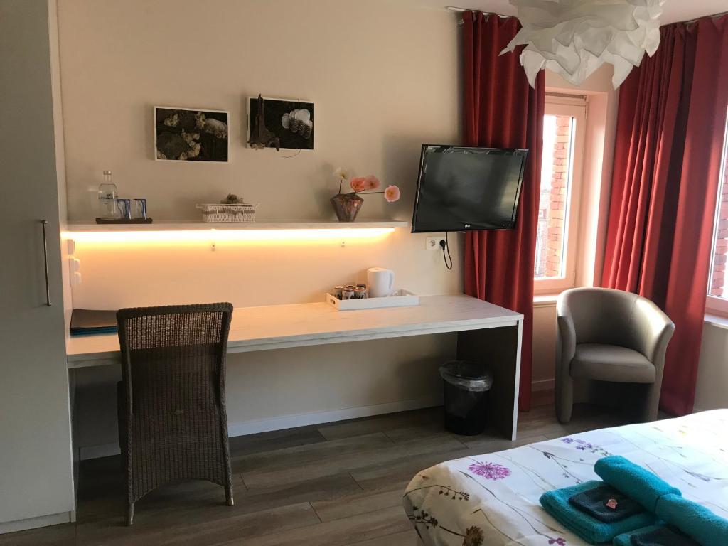 Chillann Spa Hotels Tv