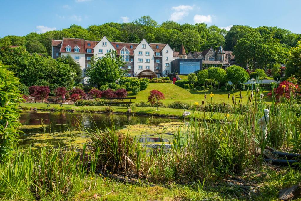 DoubleTree by Hilton Bristol South - Cadbury House Building